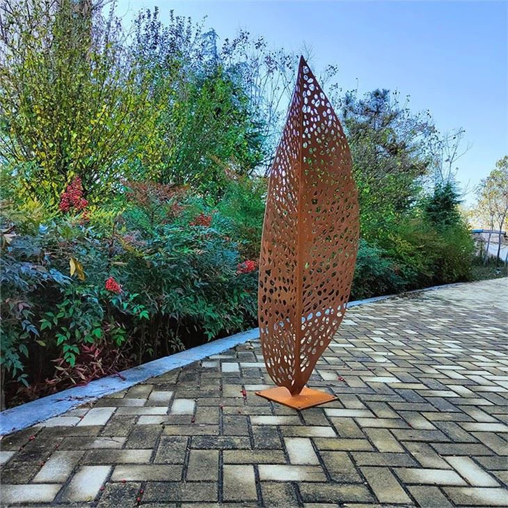 Outdoor Modern Art Metal Sculpture