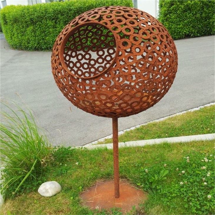 Outdoor Sculptures