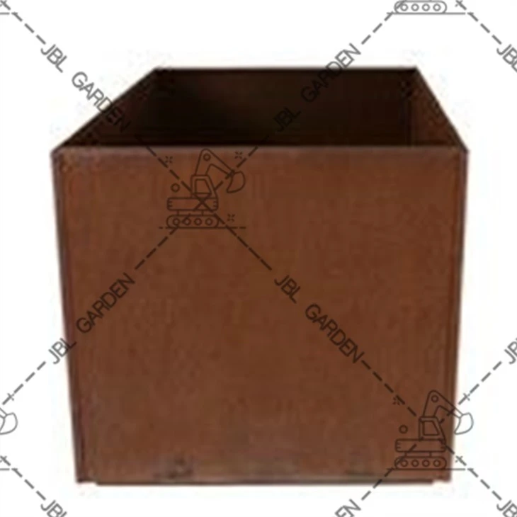 Roest Plant Pot