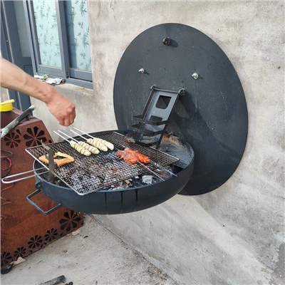 Zwarte Wandvouwbarbecue