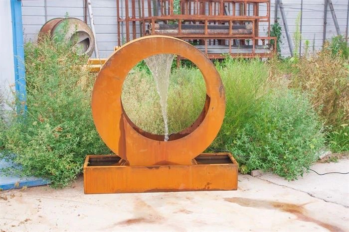 Moon Shape Water Feature Outdoor Steel Landscaping Water Curtain price