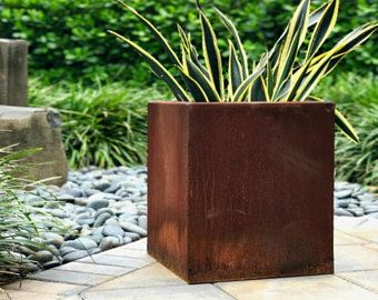 JBL Garden introduceert op maat gemaakte plantenbakken van cortenstaal voor m...
