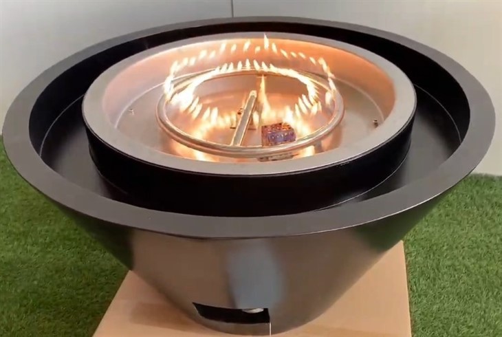 Black Circular Pool Fire Bowl With Flowing Water