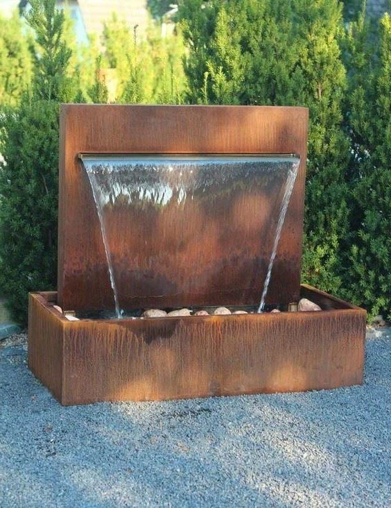 Water Feature Falls Planter